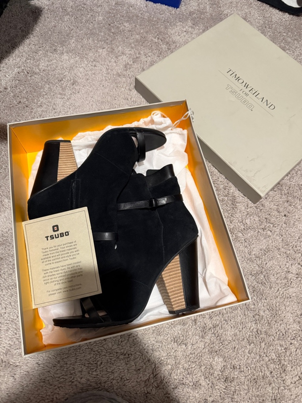 Tsubo Black Suede Open-Toe Ankle Boots with Stacked Heel